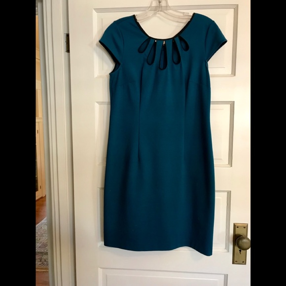 Apt. 9 Dress Size M Petite EUC - Picture 1 of 5